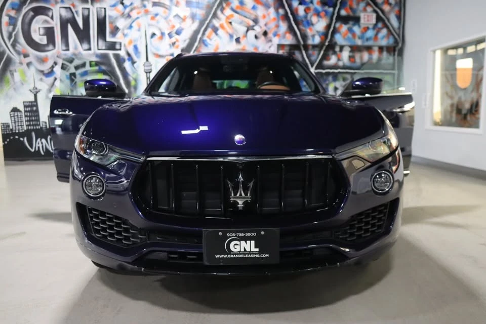 2017 Maserati Levante - Image 5 of 11