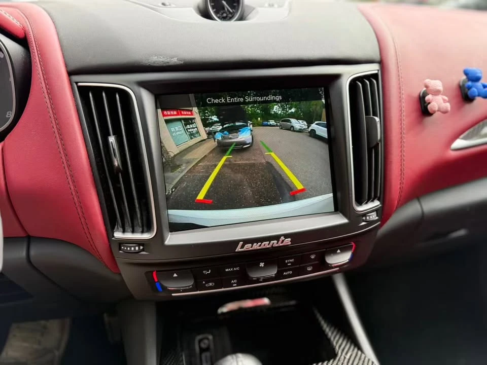 2017 Maserati Levante - Image 13 of 16