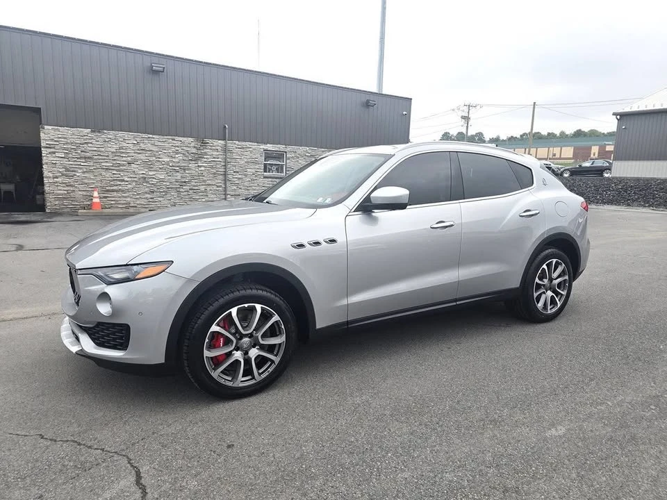 2017 Maserati Levante - Image 2 of 20