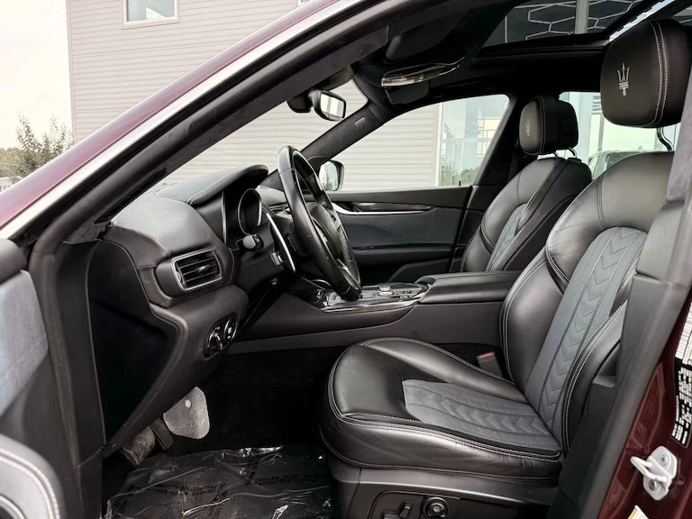 2017 Maserati Levante - Image 8 of 19