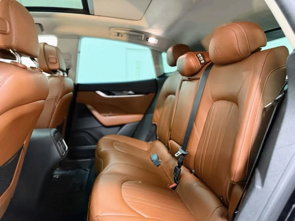 2017 Maserati Levante - Image 16 of 20