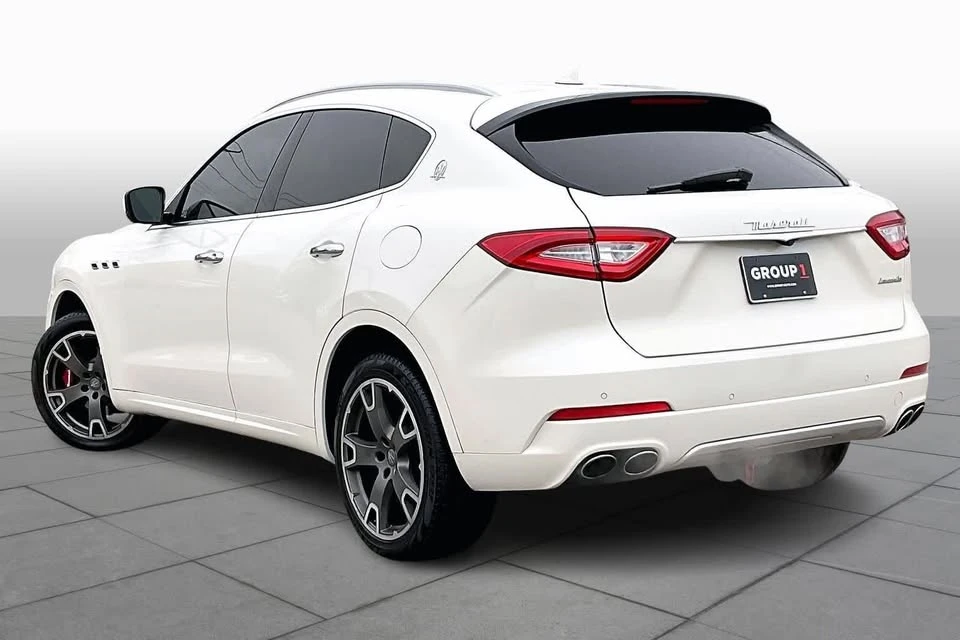 2017 Maserati Levante - Image 4 of 13