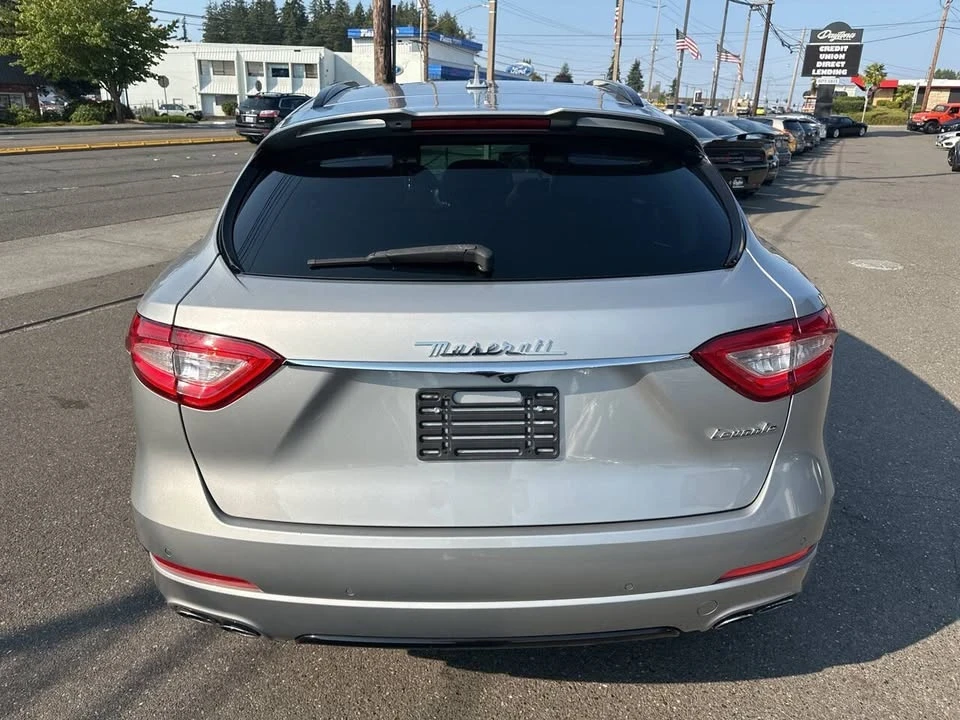 2017 Maserati Levante - Image 4 of 20
