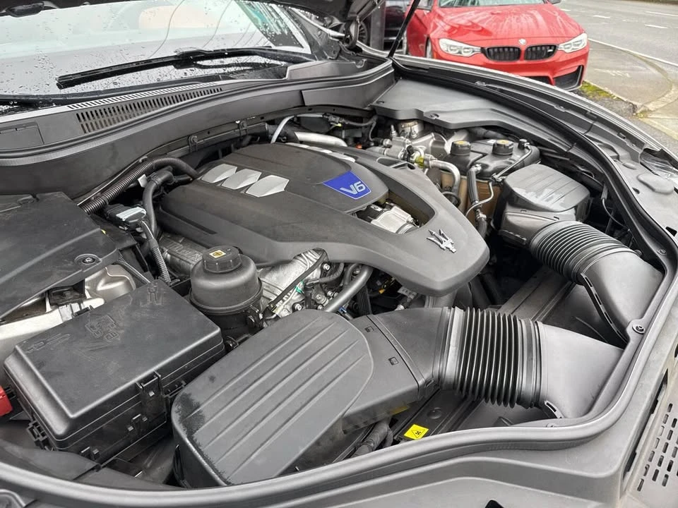 2017 Maserati Levante - Image 16 of 20