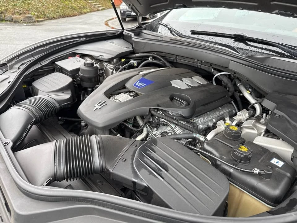 2017 Maserati Levante - Image 17 of 20