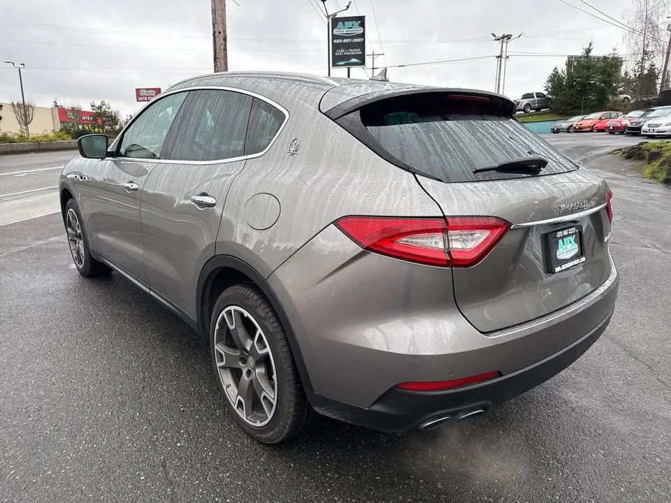 2017 Maserati Levante - Image 4 of 20