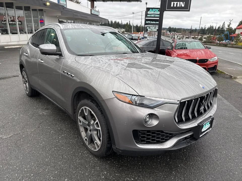 2017 Maserati Levante - Image 12 of 20