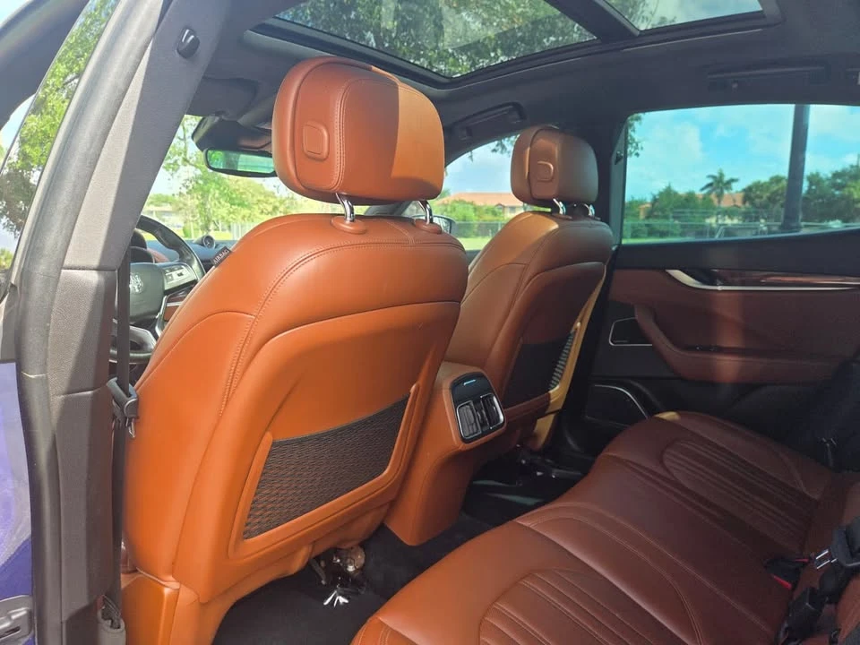 2017 Maserati Levante - Image 5 of 15