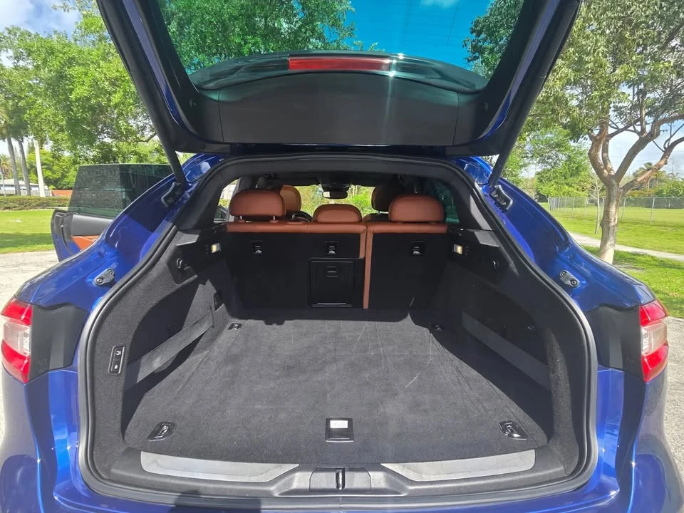 2017 Maserati Levante - Image 13 of 15