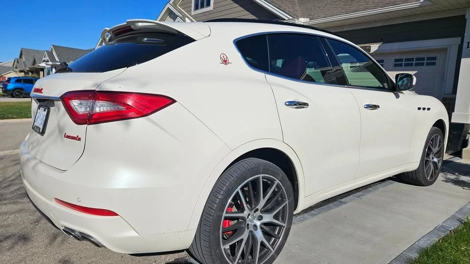 2017 Maserati Levante - Image 5 of 20