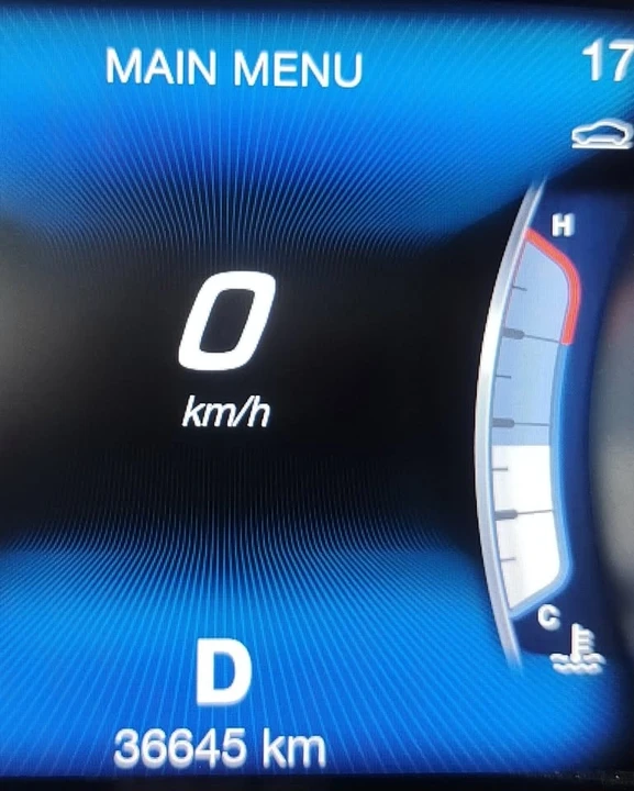 2017 Maserati Levante - Image 9 of 20