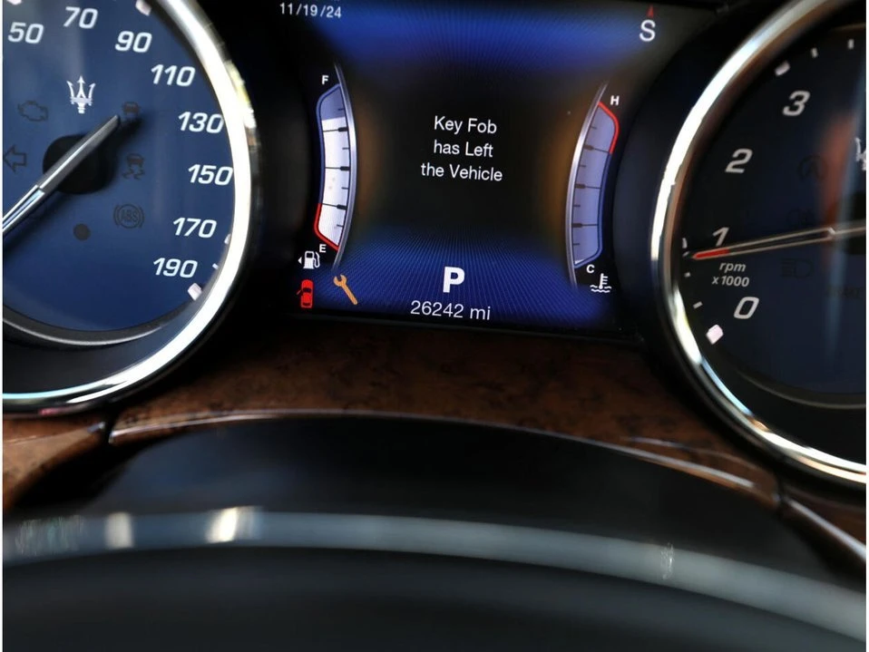 2017 Maserati Quattroporte 6th Gen - Image 2 of 20