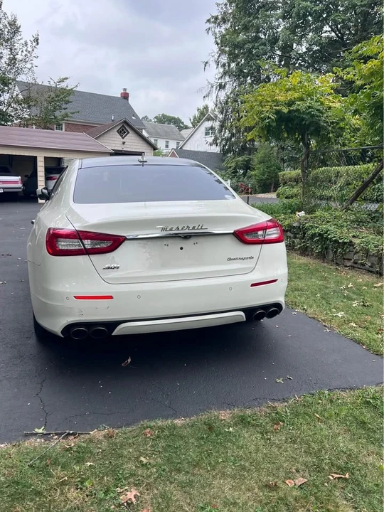 2017 Maserati Quattroporte 6th Gen - Image 2 of 17