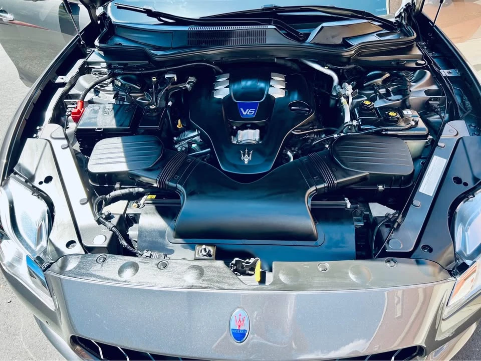 2017 Maserati Quattroporte 6th Gen - Image 10 of 11