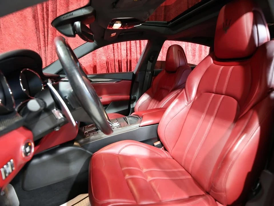2017 Maserati Quattroporte 6th Gen - Image 10 of 16