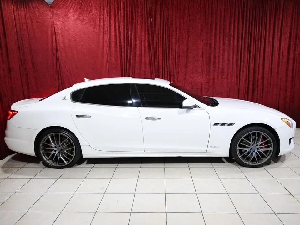 2017 Maserati Quattroporte 6th Gen - Image 5 of 16