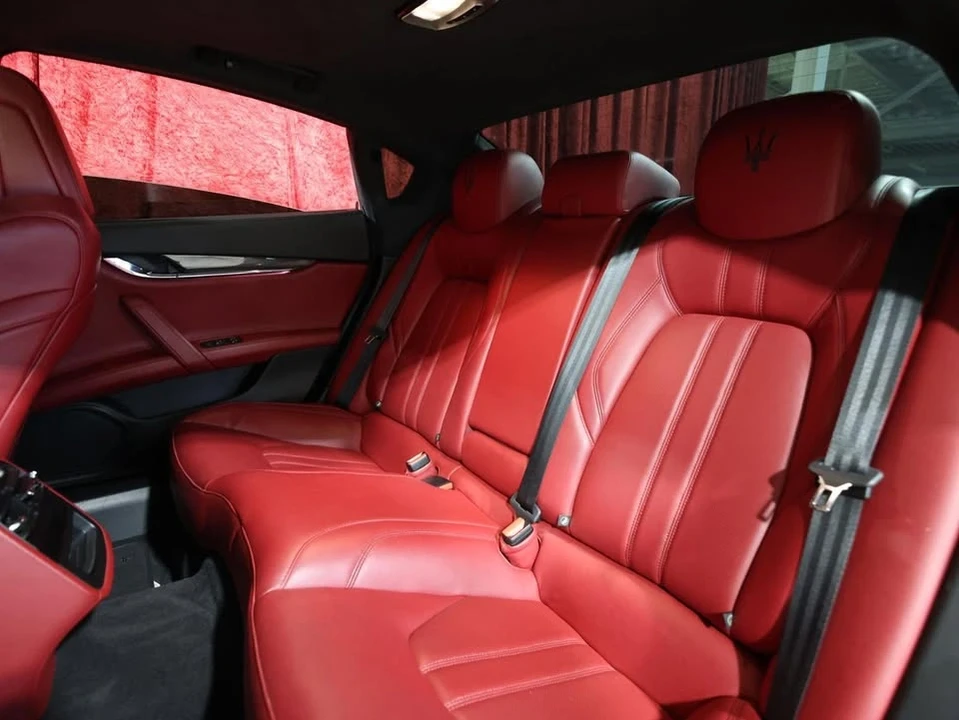 2017 Maserati Quattroporte 6th Gen - Image 11 of 16