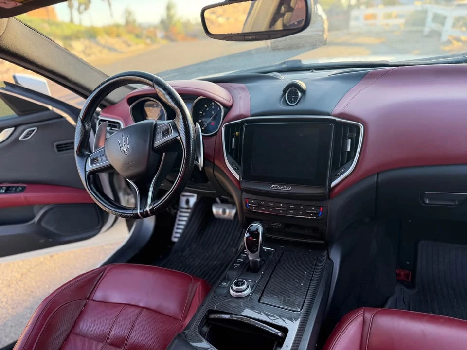 2017 Maserati Ghibli 3rd Gen - Image 14 of 15