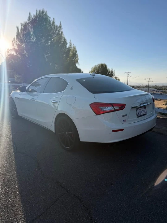 2017 Maserati Ghibli 3rd Gen - Image 7 of 15