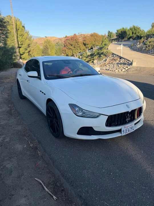 2017 Maserati Ghibli 3rd Gen - Image 3 of 15