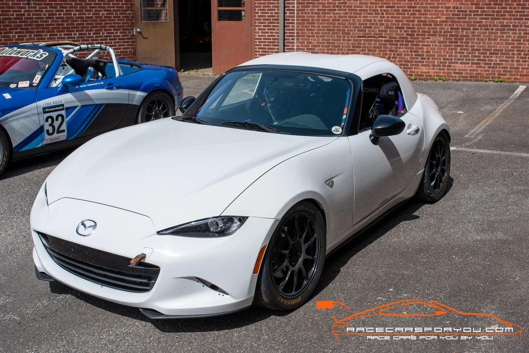 2017 Mazda ND MX-5 Miata - Image 5 of 21