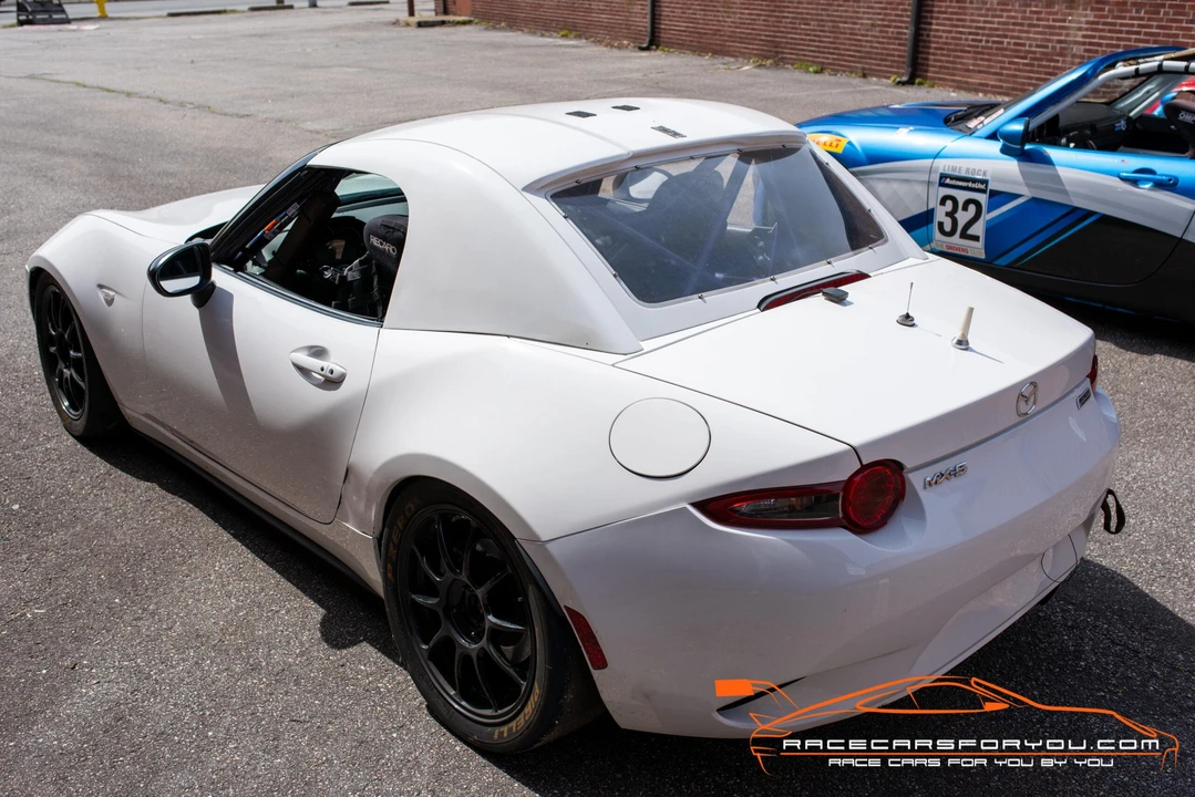 2017 Mazda ND MX-5 Miata - Image 8 of 21