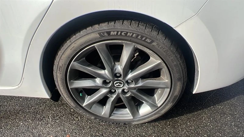 2017 Mazda Mazda 3 3rd Gen - Image 9 of 12