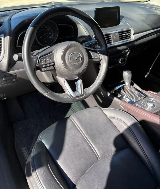 2017 Mazda - Image 3 of 7