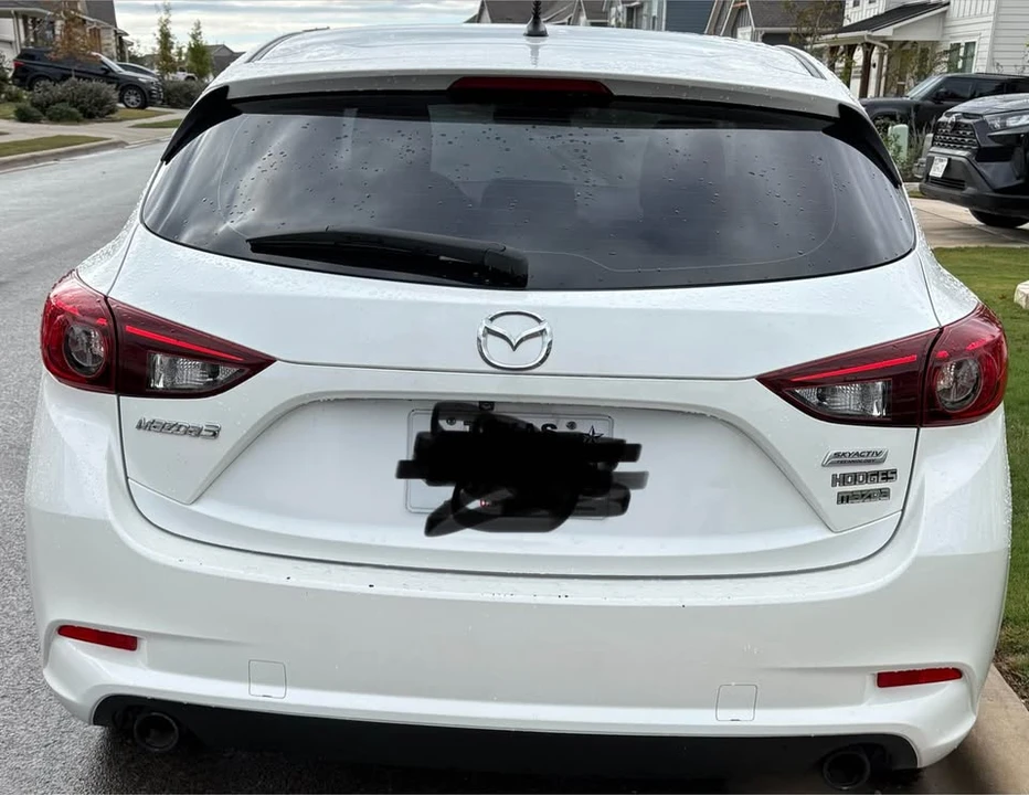 2017 Mazda - Image 2 of 7