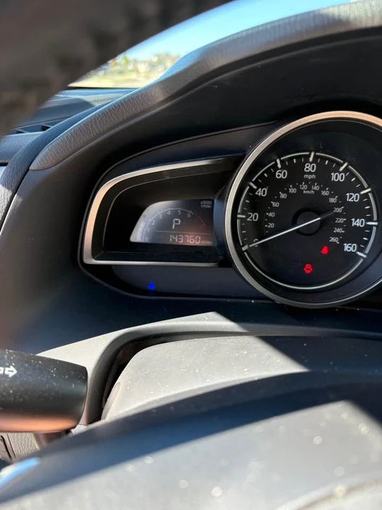 2017 Mazda - Image 5 of 7