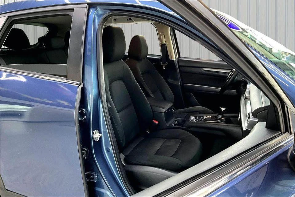 2017 Mazda CX-5 2nd Gen - Image 13 of 17