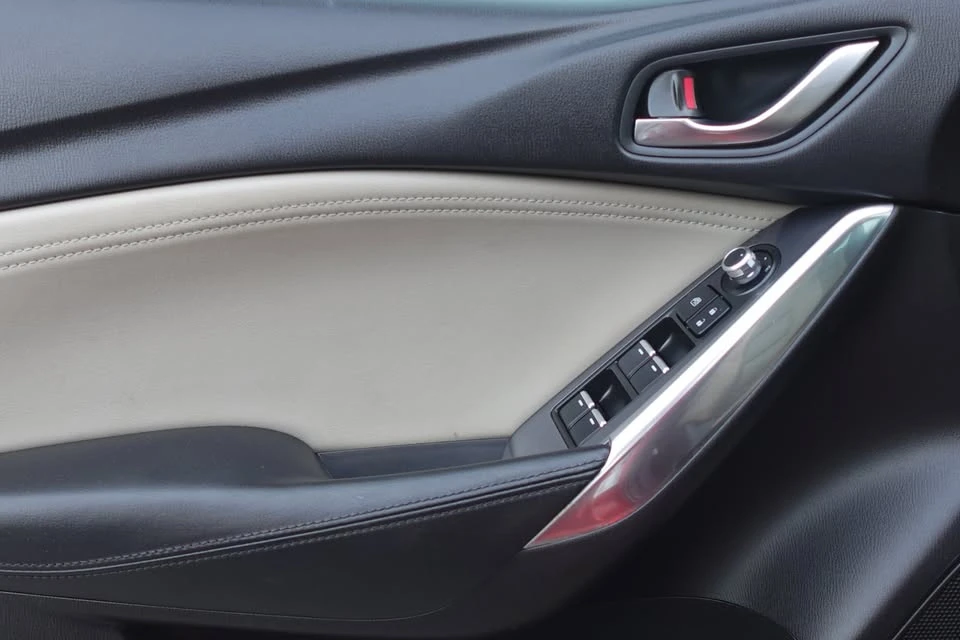 2017 Mazda Mazda 6 3rd Gen - Image 10 of 17