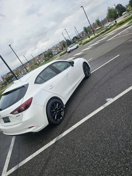 2017 Mazda Mazda 3 3rd Gen - Image 5 of 12