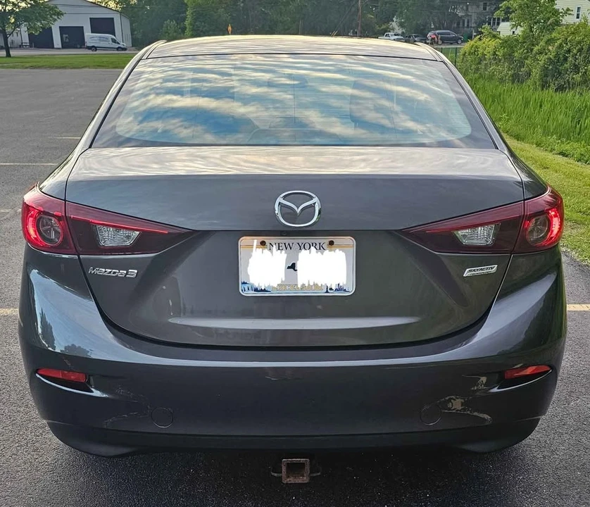 2017 Mazda Mazda 3 3rd Gen - Image 4 of 20