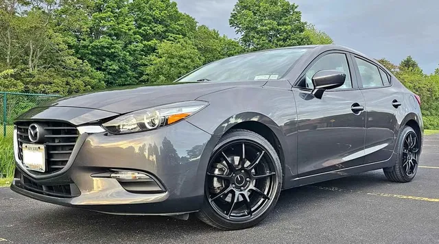 2017 Mazda Mazda3 Sport
