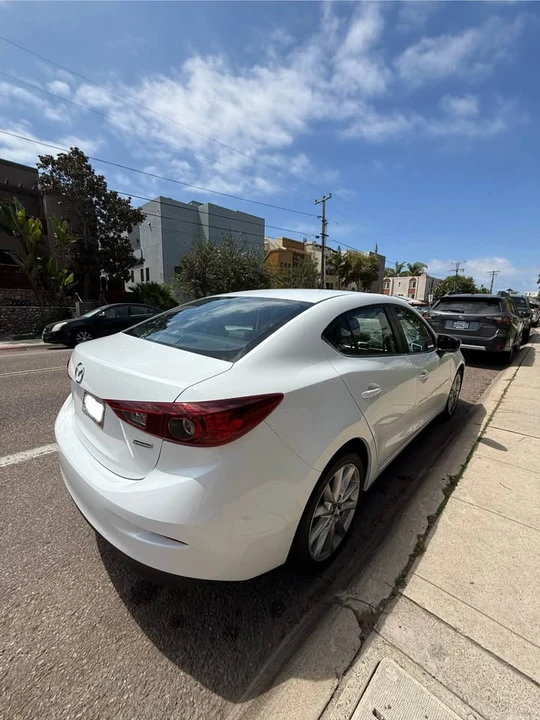 2017 Mazda Mazda 3 3rd Gen - Image 4 of 13