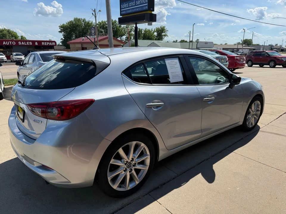 2017 Mazda Mazda 3 3rd Gen - Image 7 of 20
