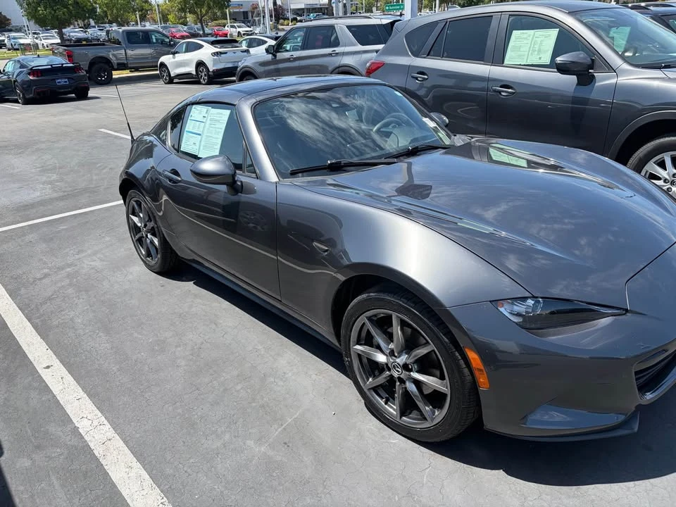 2017 Mazda ND MX-5 Miata - Image 3 of 4