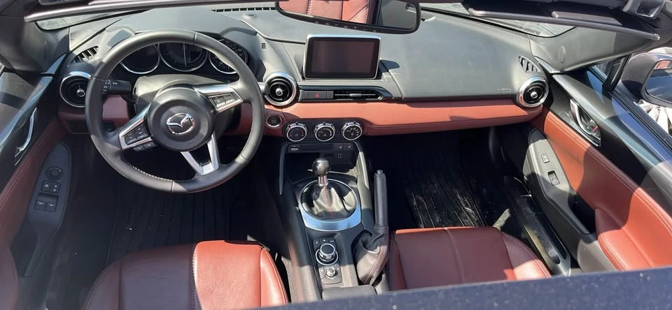 2017 Mazda ND MX-5 Miata - Image 9 of 10