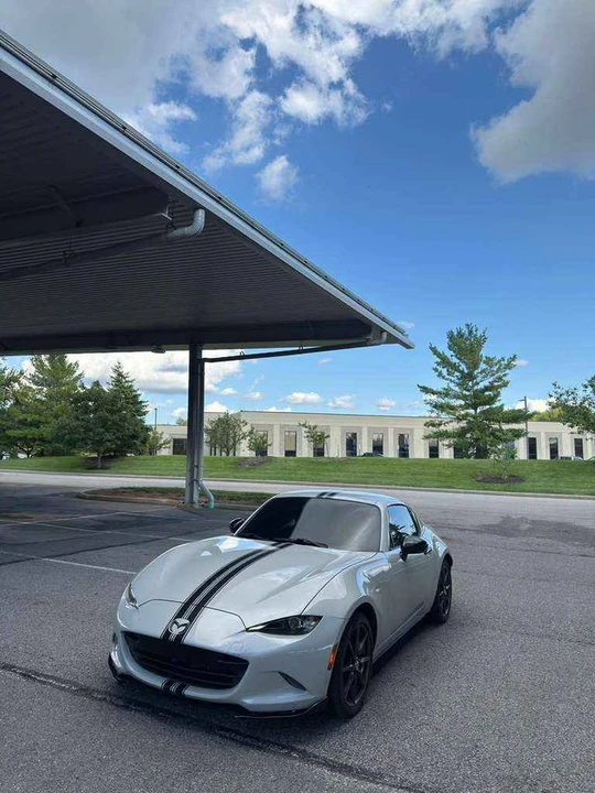 2017 Mazda ND MX-5 Miata - Image 2 of 18