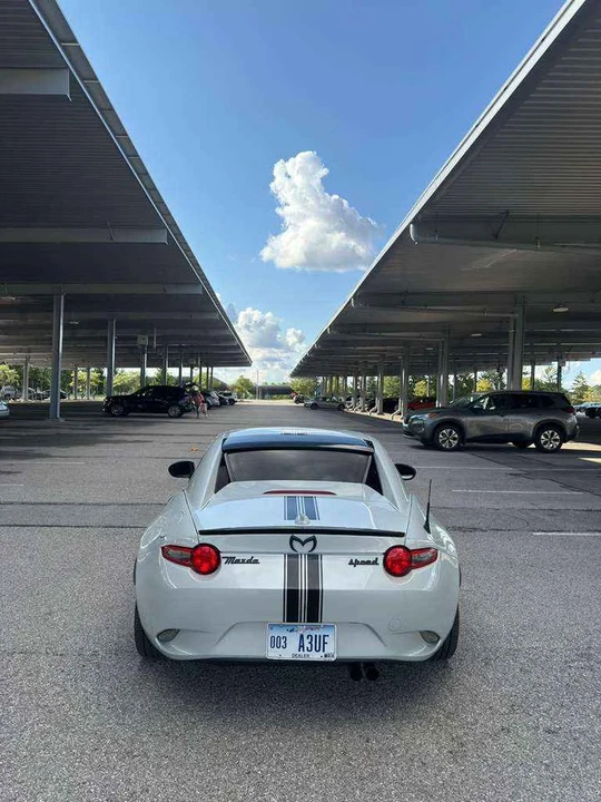 2017 Mazda ND MX-5 Miata - Image 4 of 18