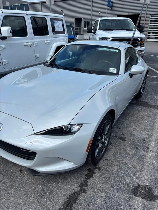 2017 Mazda ND MX-5 Miata - Image 2 of 5