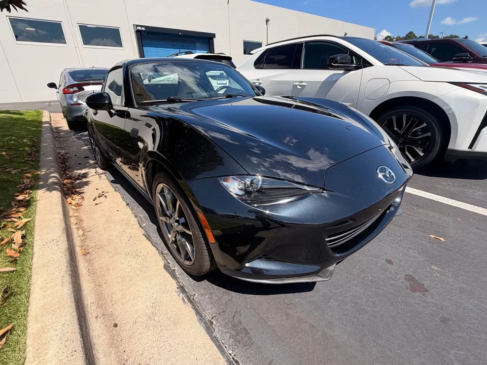 2017 Mazda ND MX-5 Miata - Image 7 of 8