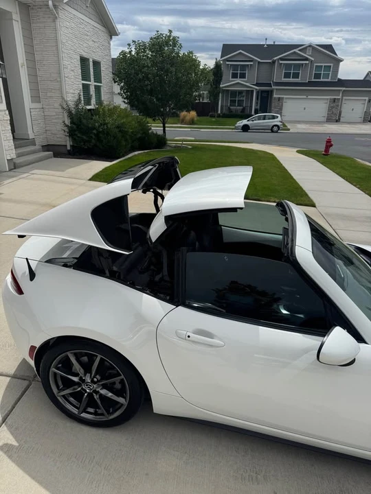 2017 Mazda ND MX-5 Miata - Image 10 of 14
