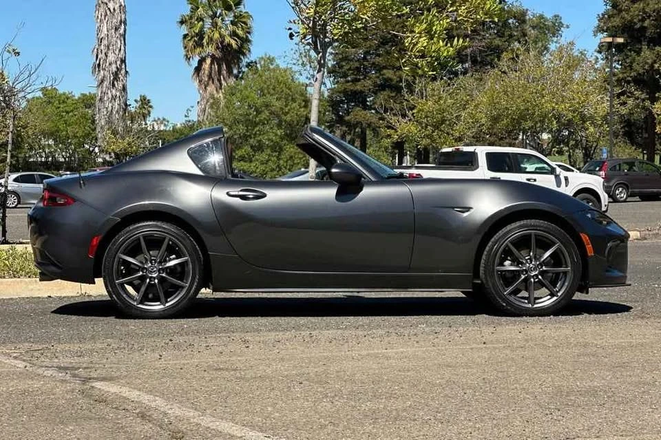 2017 Mazda ND MX-5 Miata - Image 7 of 16