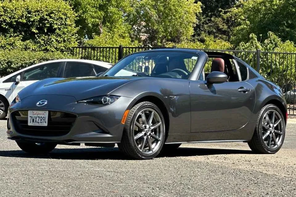 2017 Mazda ND MX-5 Miata - Image 2 of 16