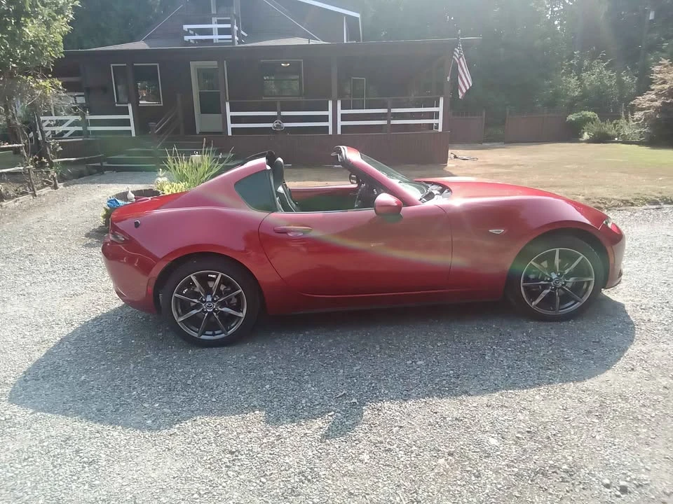 2017 Mazda ND MX-5 Miata - Image 8 of 9