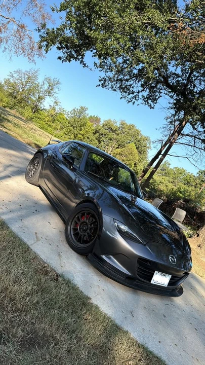 2017 Mazda ND MX-5 Miata - Image 2 of 2