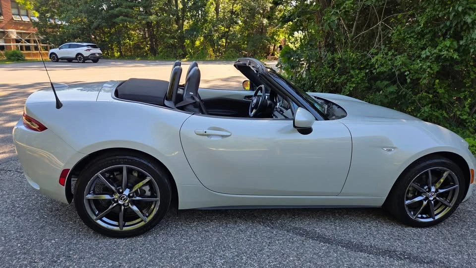 2017 Mazda ND MX-5 Miata - Image 7 of 19