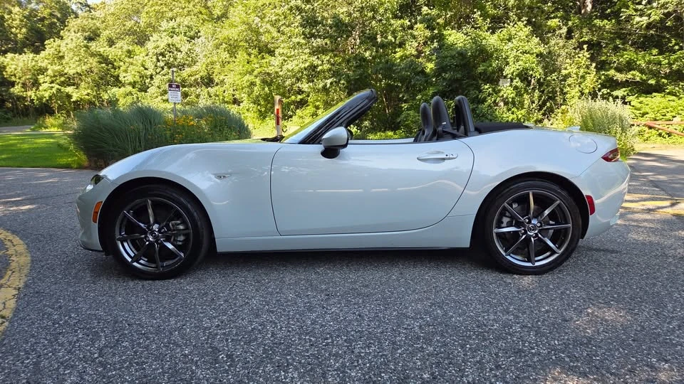 2017 Mazda ND MX-5 Miata - Image 6 of 19